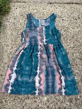 ECOTE Teal and Pink Tie-Dye Sleeveless shirt